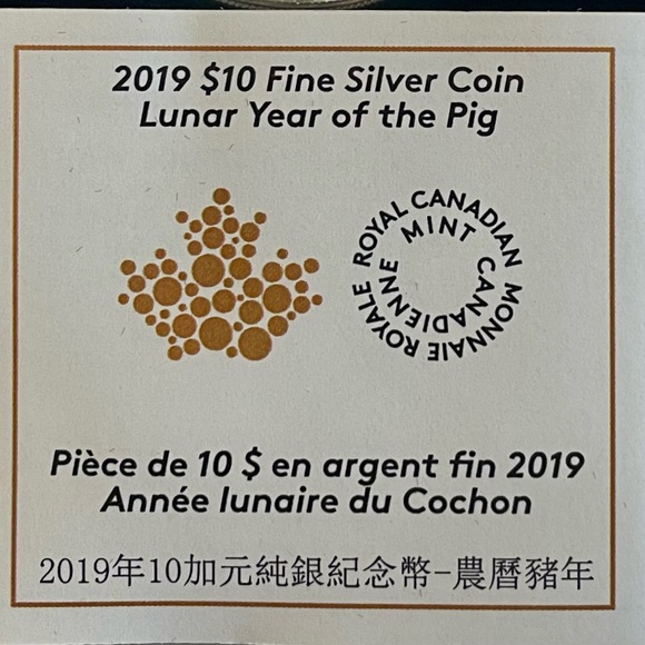 This coin is 99.99% pure silver, with a diameter of 34 millimetres. - Picture 6 of 6